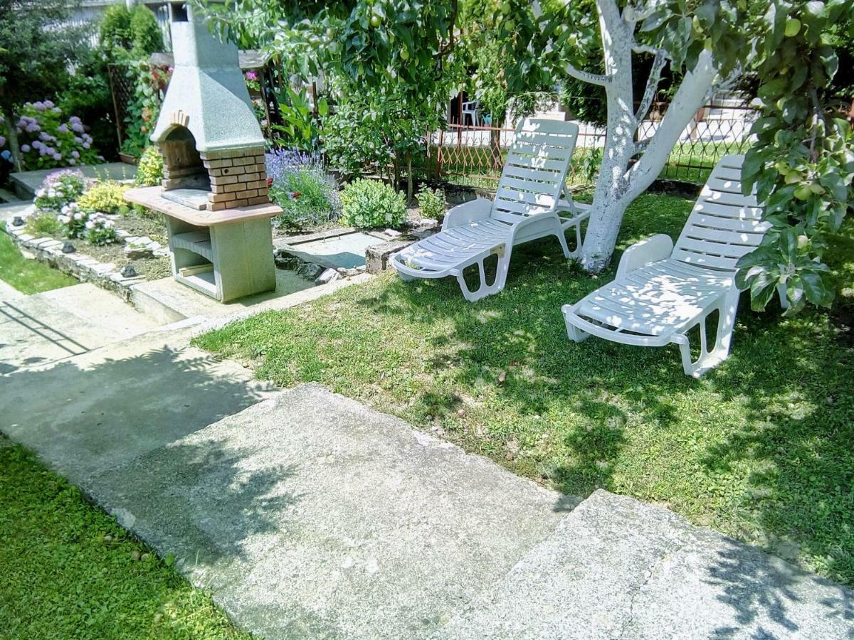 Guesthouse Pavlicic Dreznik Grad Exterior photo